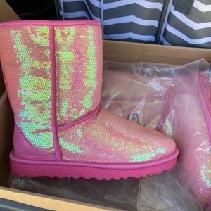 Pink Uggs